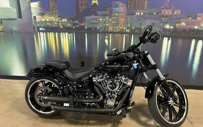 2019 Harley-Davidson Softail FXBR - Breakout