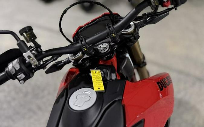 2025 Ducati Hypermotard 698 Mono Ducati Red
