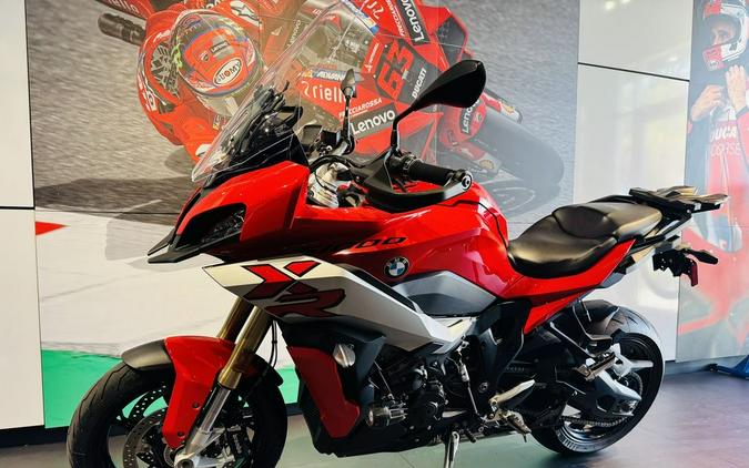 2021 BMW S 1000 XR Racing Red