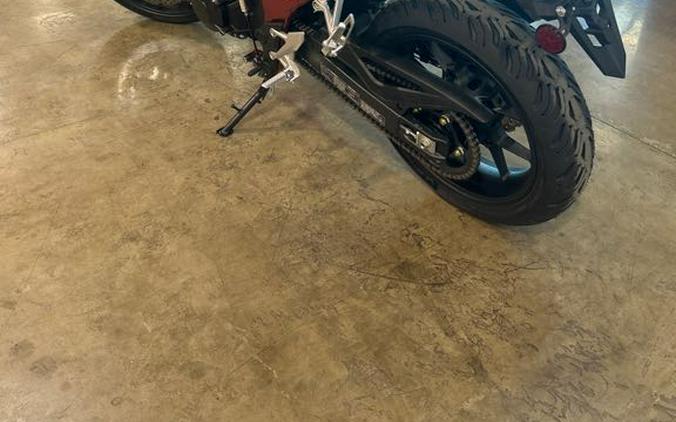 2025 Honda CB750 Hornet Base