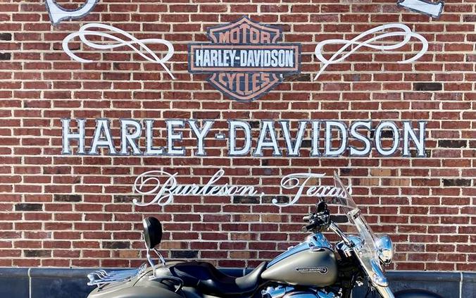 2018 Harley-Davidson® FLRT - Freewheeler®