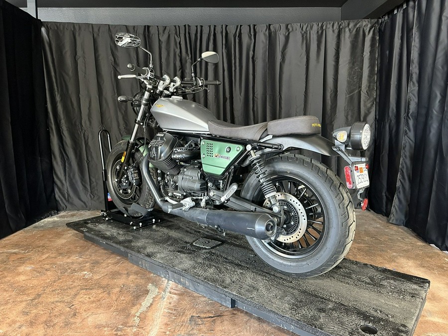 2021 Moto Guzzi Bobber