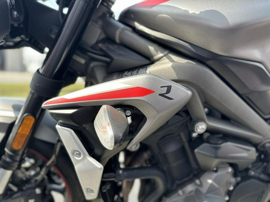 2021 Triumph Street Triple R Low Matte Silver Ice