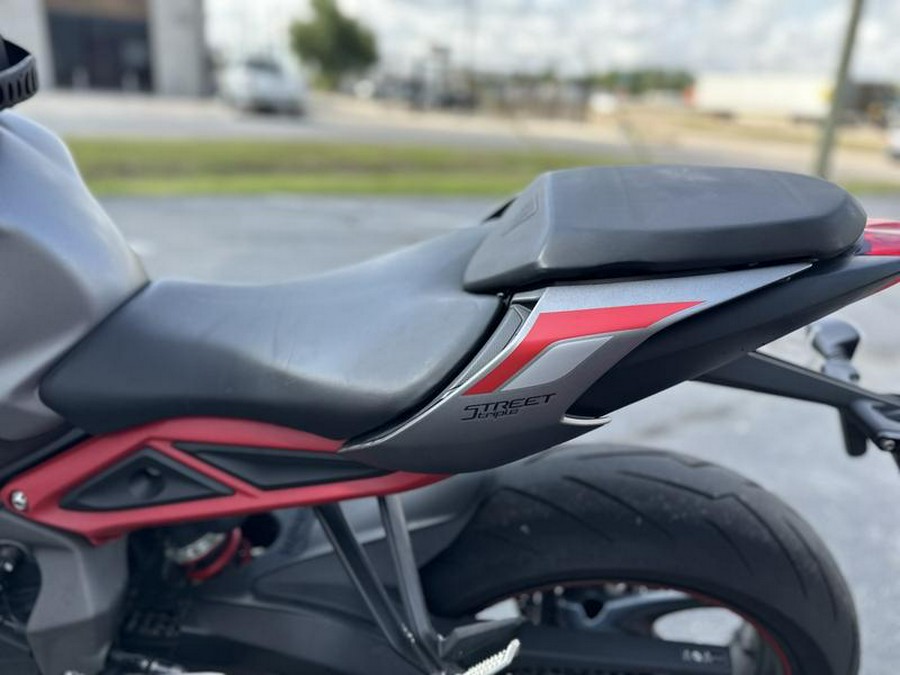 2021 Triumph Street Triple R Low Matte Silver Ice