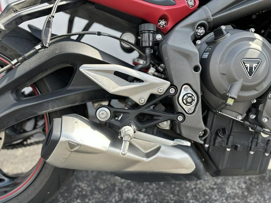 2021 Triumph Street Triple R Low Matte Silver Ice