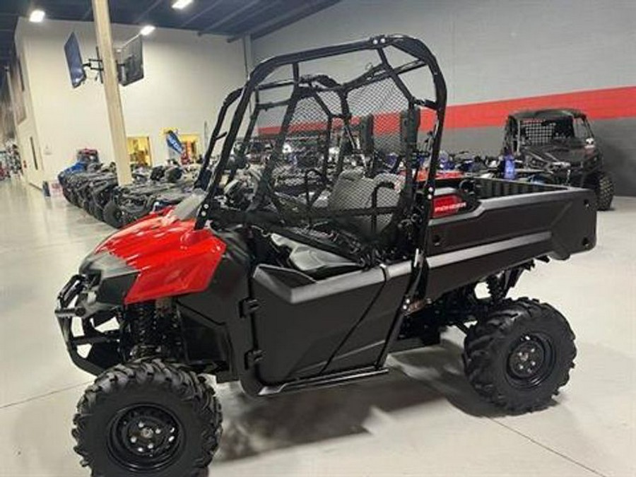 New 2026 HONDA- UTV PIONEER 700 - 100216