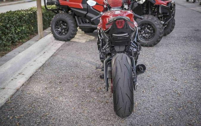 2025 Suzuki GSX-R1000