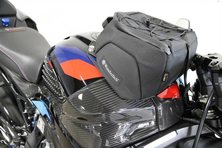 2024 BMW M 1000 R