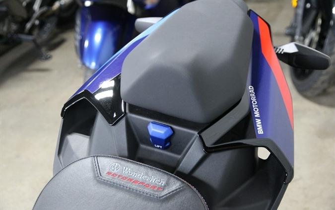 2024 BMW M 1000 R