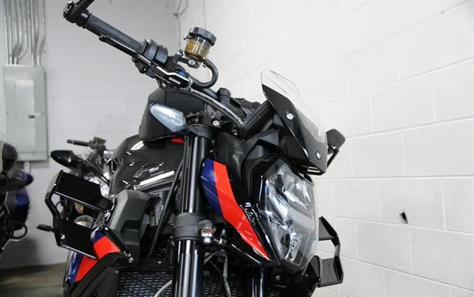 2024 BMW M 1000 R