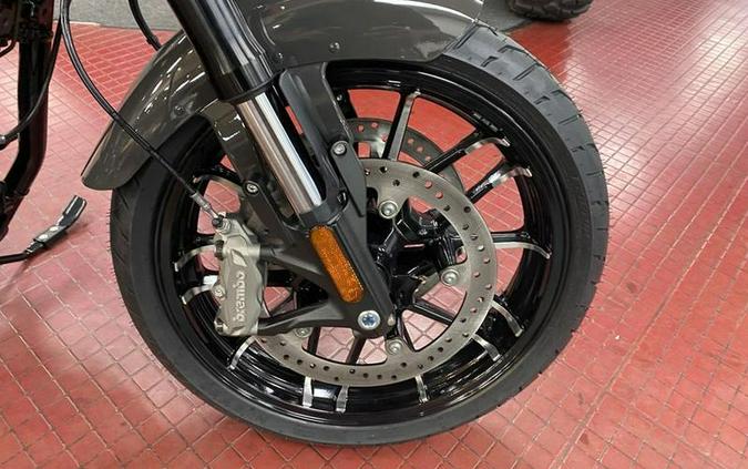 2024 Indian Motorcycle® Sport Chief Granite Gray