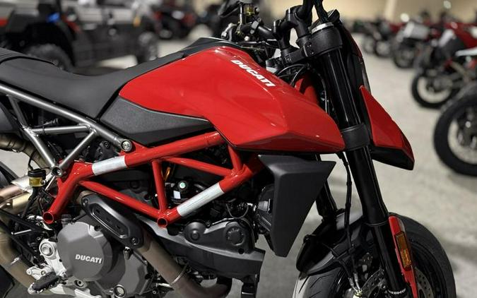 2025 Ducati Hypermotard 950 Ducati Red
