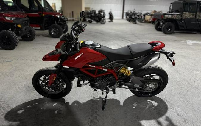 2025 Ducati Hypermotard 950 Ducati Red