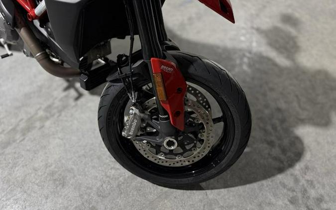 2025 Ducati Hypermotard 950 Ducati Red