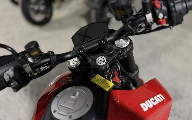 2025 Ducati Hypermotard 950 Ducati Red