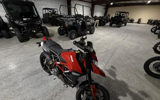 2025 Ducati Hypermotard 950 Ducati Red