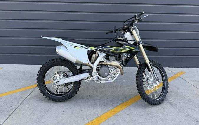 2026 Triumph TF 450-X Jet Black/Pure White
