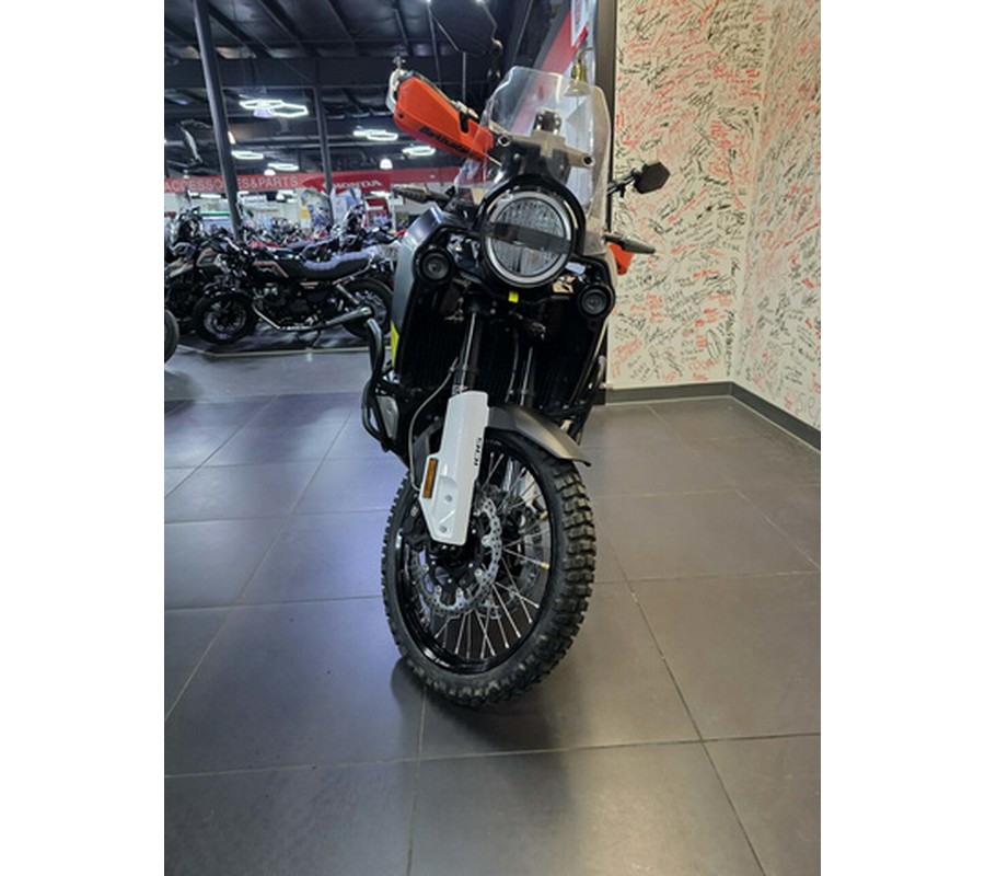 2023 Husqvarna Motorcycles Norden 901