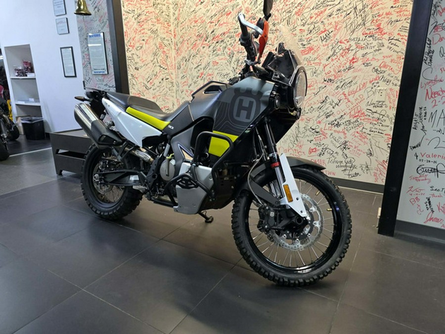 2023 Husqvarna Motorcycles Norden 901