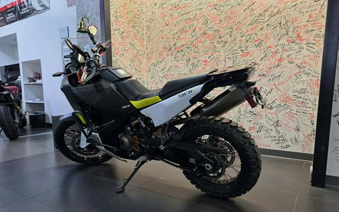 2023 Husqvarna Motorcycles Norden 901