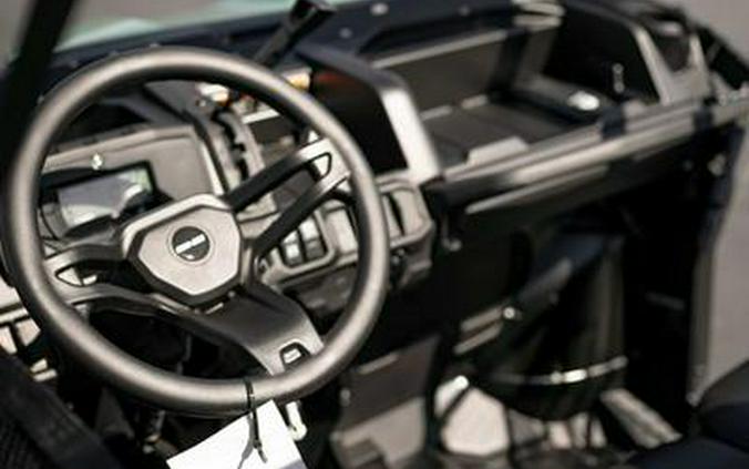 2026 Can-Am® Defender HD7