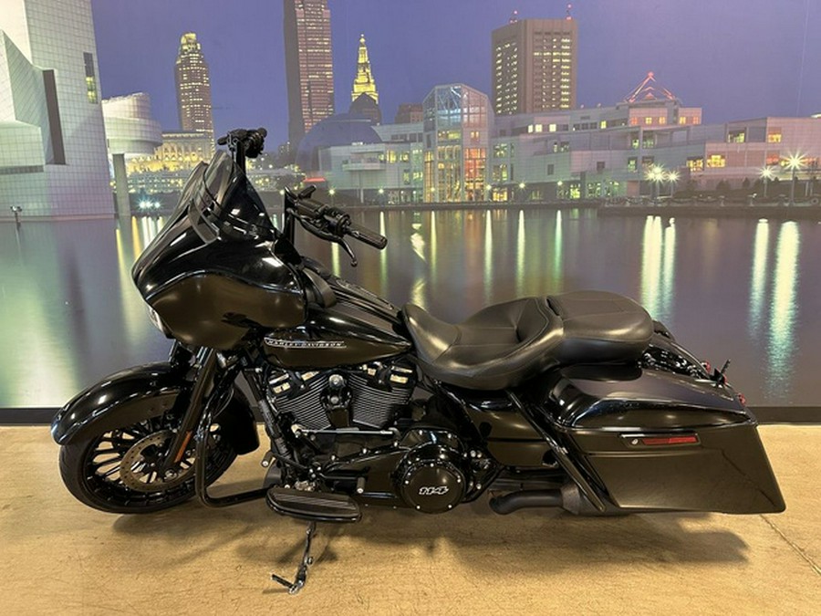 2019 Harley-Davidson FLHXS - Street Glide Special