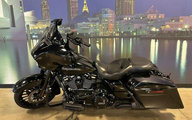 2019 Harley-Davidson FLHXS - Street Glide Special