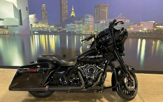 2019 Harley-Davidson FLHXS - Street Glide Special