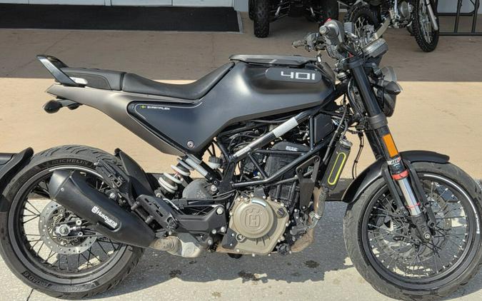 2022 Husqvarna Svartpilen 401