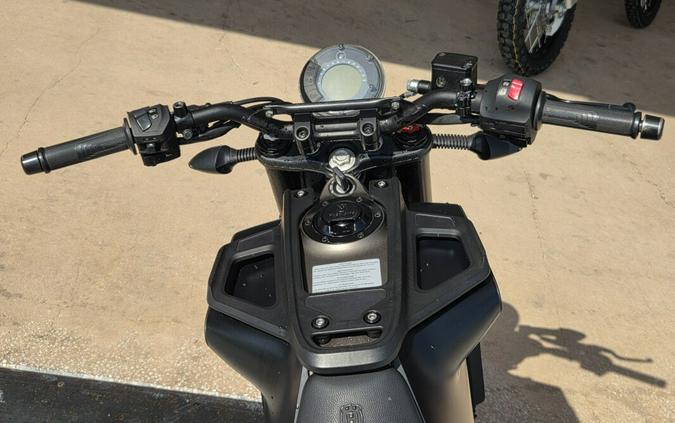 2022 Husqvarna Svartpilen 401