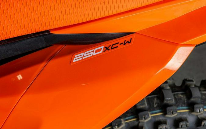 2025 KTM 250 XC-W 250 W