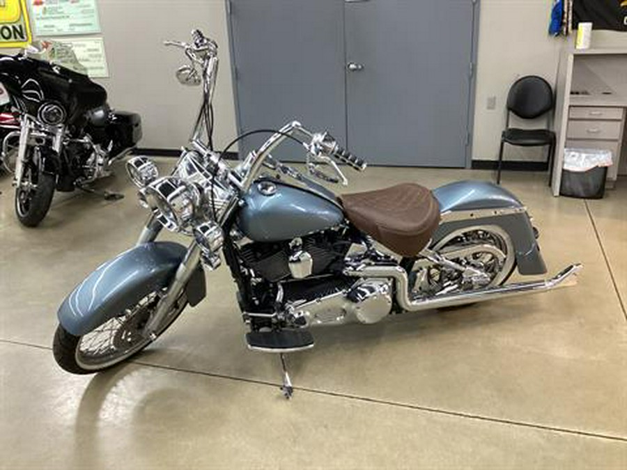 2002 Harley-Davidson FLSTC/FLSTCI Heritage Softail® Classic