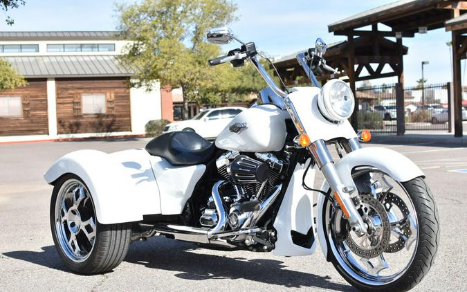 2016 Harley-Davidson Freewheeler