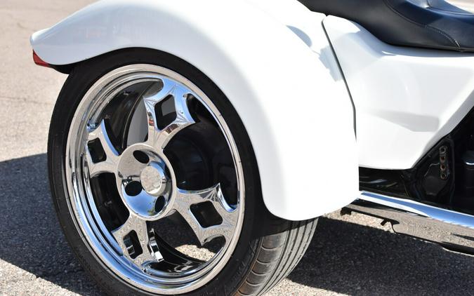 2016 Harley-Davidson Freewheeler