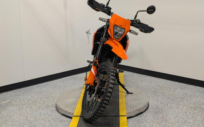 2026 KTM Enduro 390 R