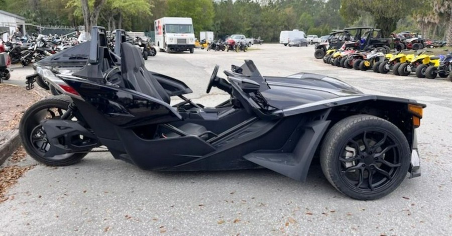 2021 Polaris Slingshot® Slingshot® SL Autodrive