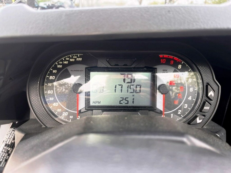 2021 Polaris Slingshot® Slingshot® SL Autodrive