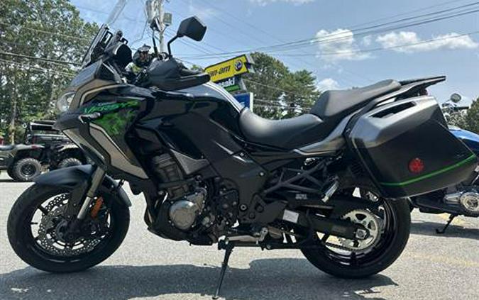 2023 Kawasaki Versys 1000 SE LT+