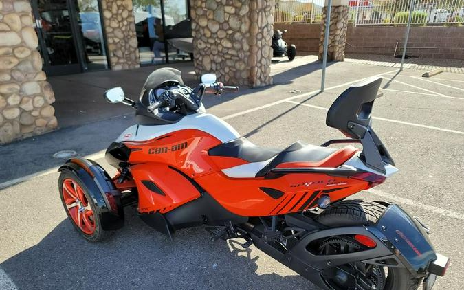 2015 Can-Am® Spyder® RS-S Special Series 5-Speed Semi-Automatic (SE5)