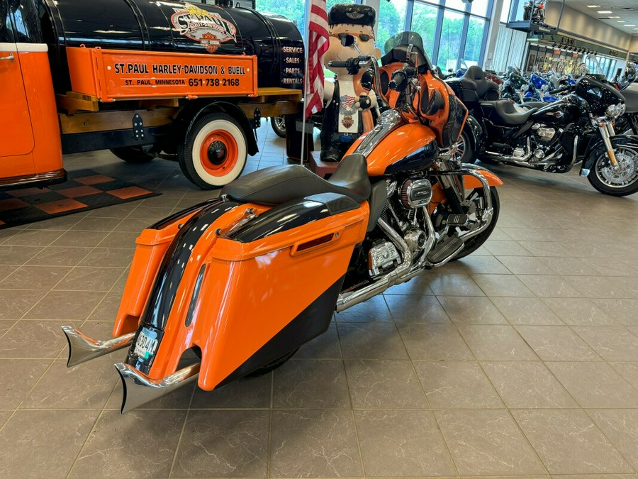 2018 Harley-Davidson Street Glide Special FLHXS