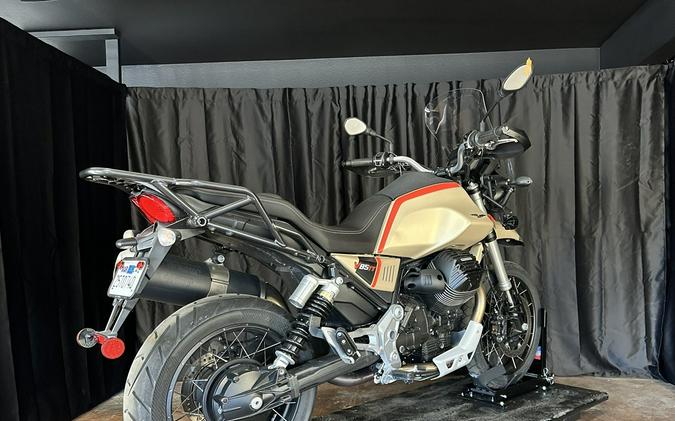 2021 Moto Guzzi V85TT