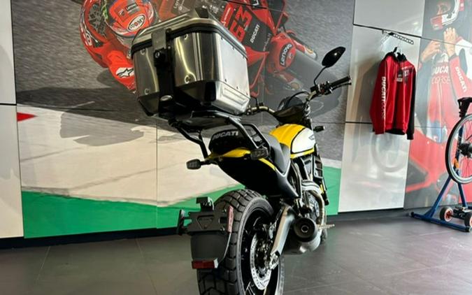 2020 Ducati Scrambler 800 Icon Yellow