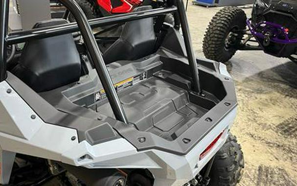 2025 Polaris RZR 200 EFI