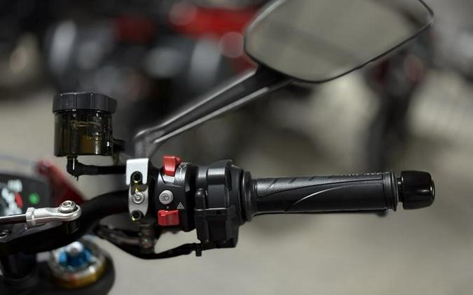 2025 Ducati Monster SP