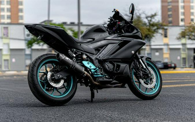 2023 Yamaha YZF-R3 ABS