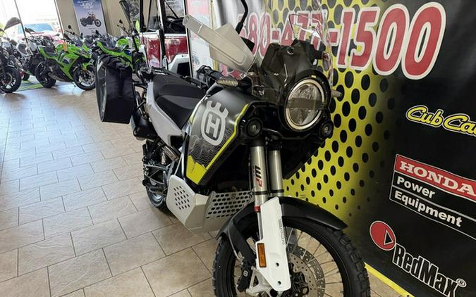 2027 Husqvarna Norden 901 Expedition