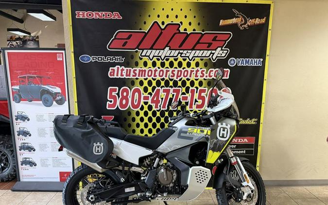 2027 Husqvarna Norden 901 Expedition