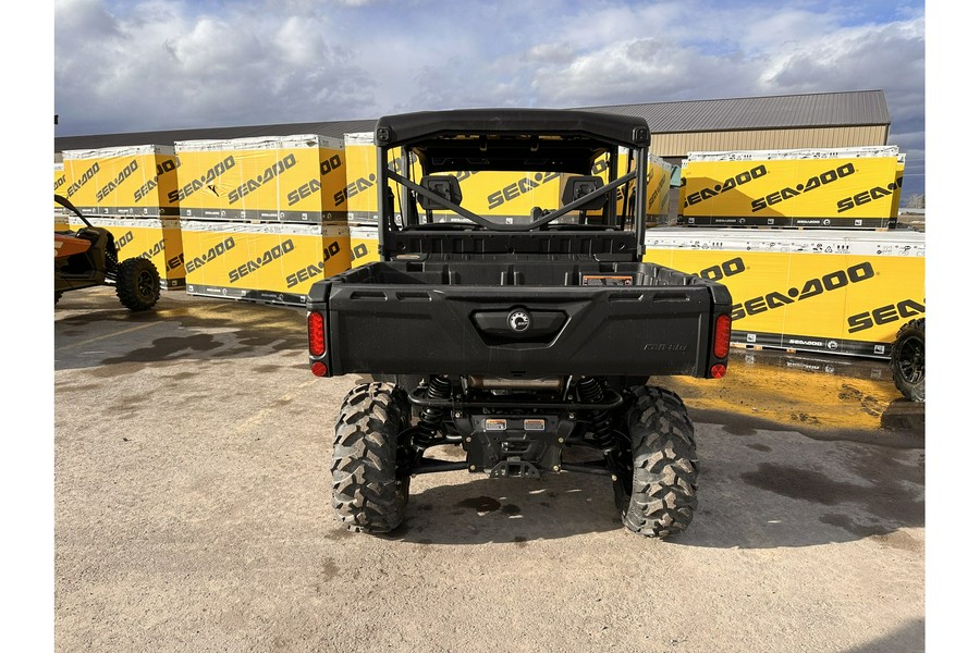 2024 Can-Am Defender MAX XT HD10