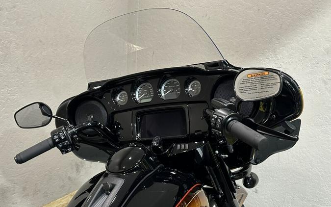 Harley-Davidson Ultra Limited 2024 FLHTK 84448234 TOBACCO FADE W/ PINSTRIPE