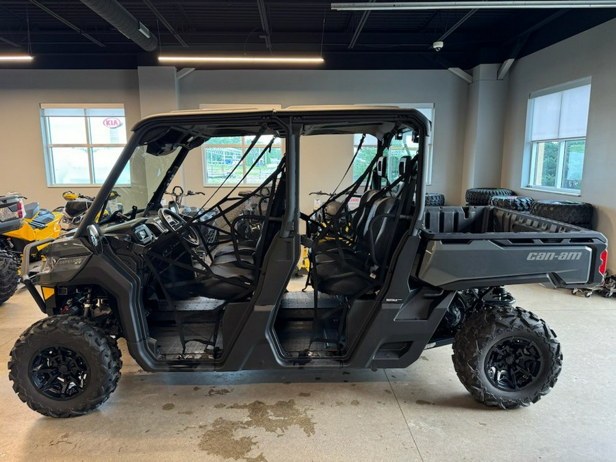 2023 Can-Am Defender MAX XT HD9